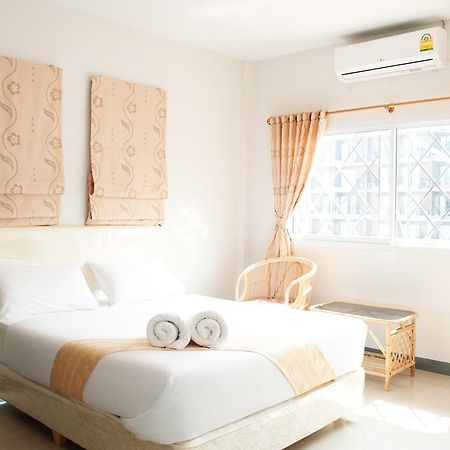 Buakhao Service Home Паттайя Номер фото